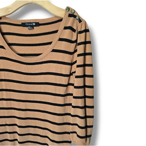 Forever 21 women's brown striped shoulder button detailing tunic sweater medium - Picture 3 of 8